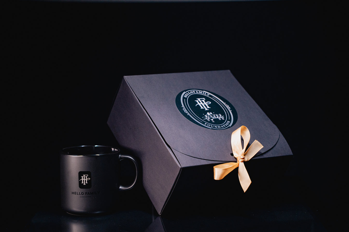 Hellooo Family Launch Edition Box